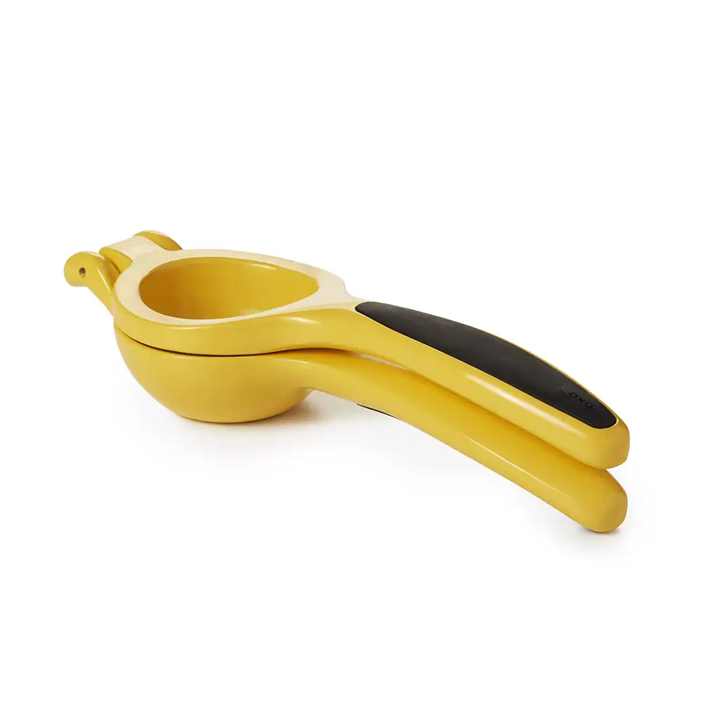 OXO – EXPRIMIDOR DE LIMONES DE ALUMINIO OXO – 1057962V3