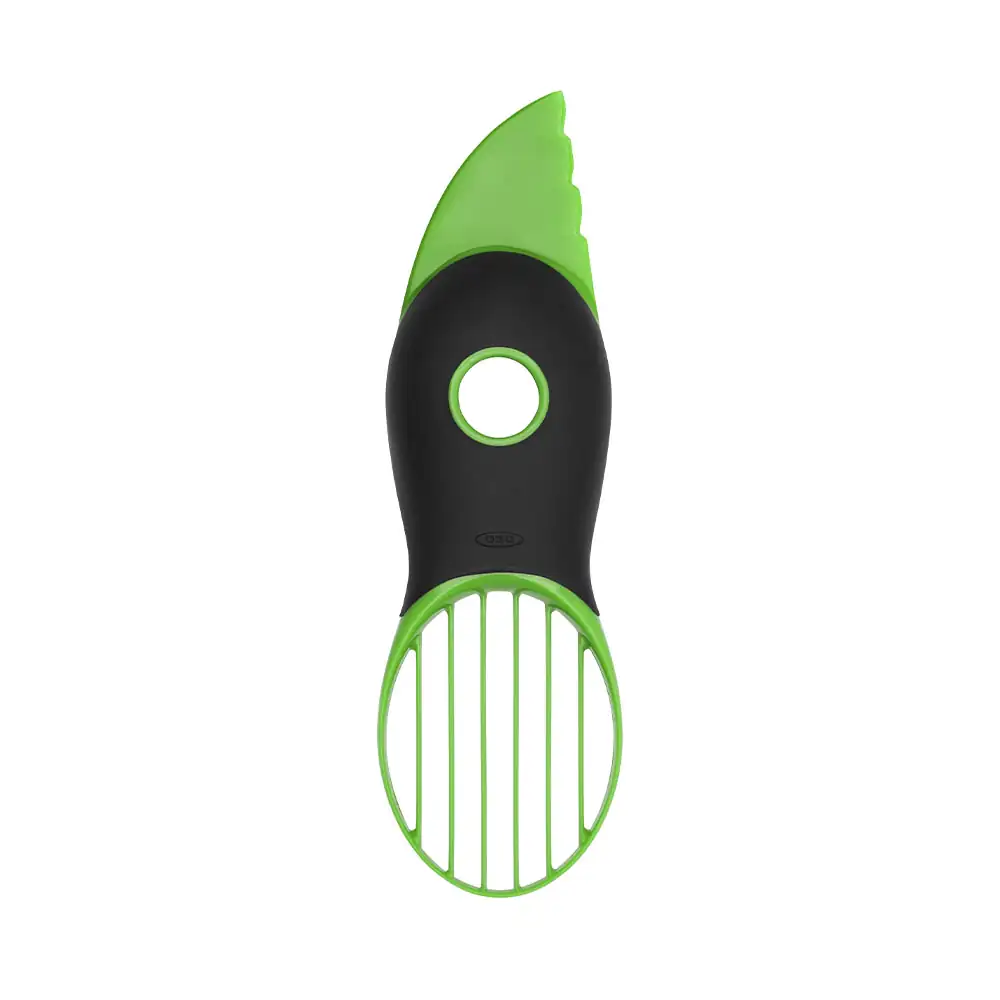 OXO – CORTADOR DE AGUACATE DE PLASTICO OXO – 1252180V2