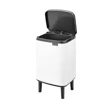 BRABANTIA – BASURERO C/PATAS CUADRADO BLANCO 7 LT BRABANTIA – 227165